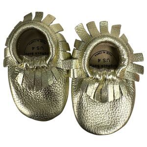 Bird Rock Birdrock Fringe Moccasin Gold Baby Size 4